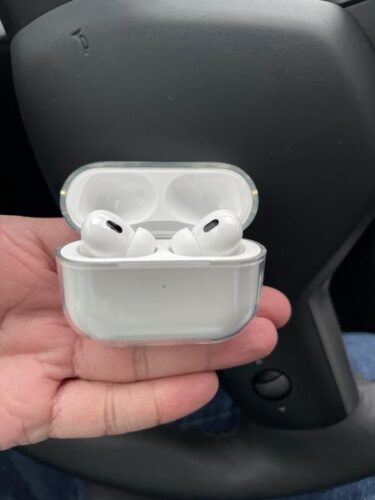 Apple AirPods Pro（第2世代）​​​​​​​- MagSafe充電ケース - 大幅割引 photo review