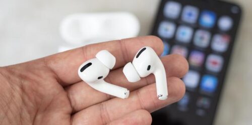 Apple AirPods Pro（第2世代）​​​​​​​- MagSafe充電ケース - 大幅割引 photo review