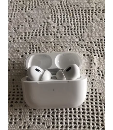 Apple AirPods Pro（第2世代）​​​​​​​- MagSafe充電ケース - 大幅割引 photo review